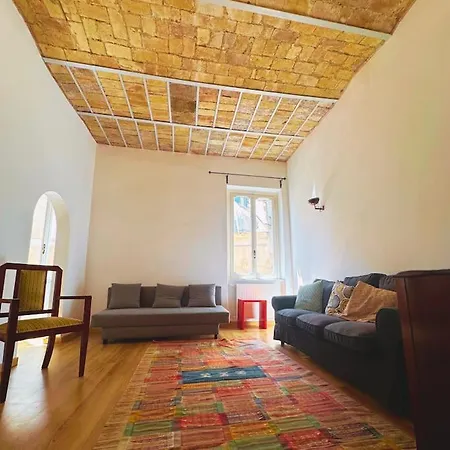 Cozy At The Heart Of The Eternal רומא